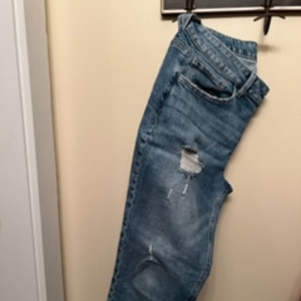 Maurices Jeans- size 8